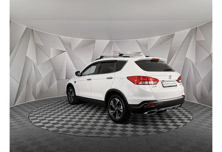 Dongfeng AX7 2.0 AТ CVVT (140 л.с.) Белый в АВИЛОН. Слайд №4