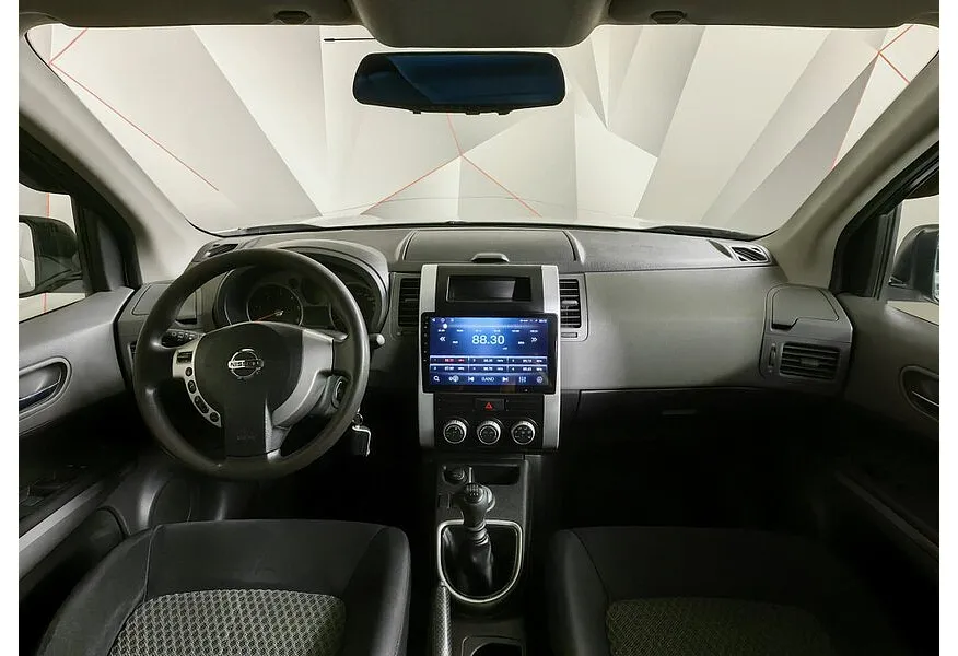 Nissan X-Trail 2.0 TD MT AWD (150 л.с.) Серый в АВИЛОН. Слайд №12