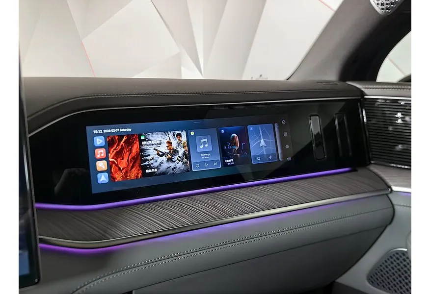 Denza N9 2.0h 8AT 2WD (925 л.с.) Premium Белый в АВИЛОН. Слайд №24