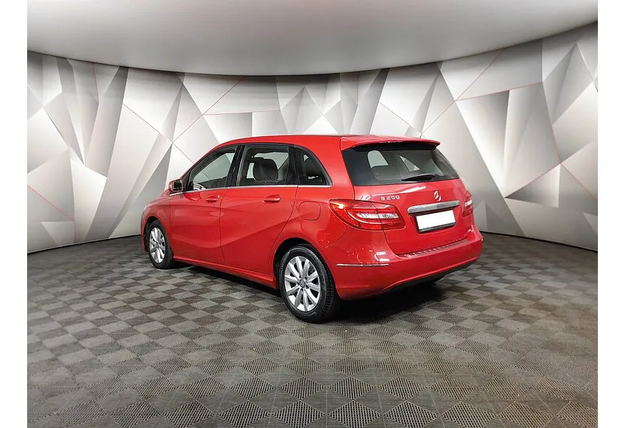 Mercedes-Benz B-Класс B 200 7G-DCT (150 л.с.) Красный в АВИЛОН. Слайд №4