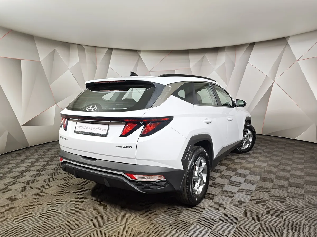 Hyundai Tucson D2.0 Smartstream 8AT 4WD (186 л.с.) Lifestyle Белый в АВИЛОН. Слайд №2