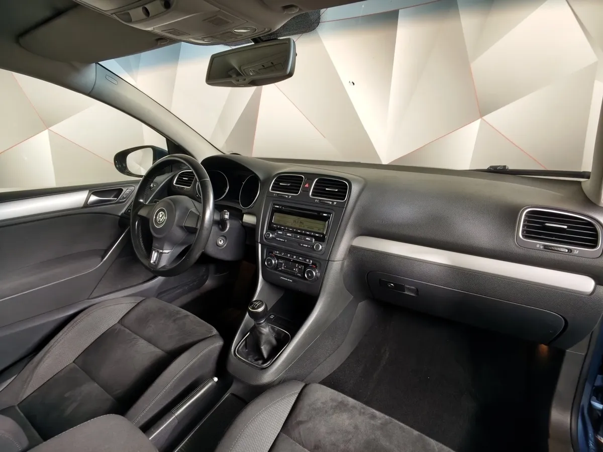 Volkswagen Golf 1.4 TSI MT (122 л.с.) Trendline Синий в АВИЛОН. Слайд №10