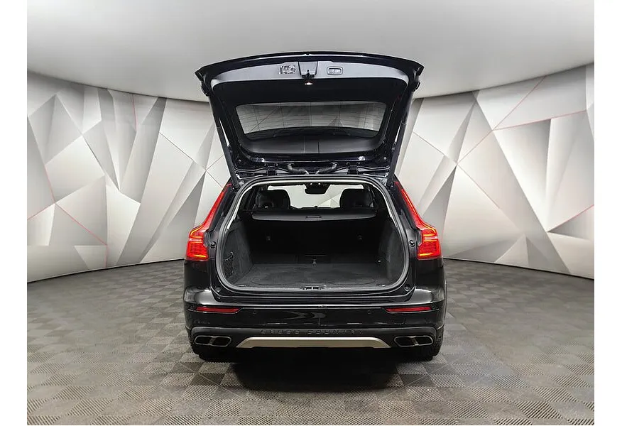 Volvo V60 Cross Country 2.0 T5 AT AWD (250 л.с.) Cross Country Plus Черный в АВИЛОН. Слайд №12