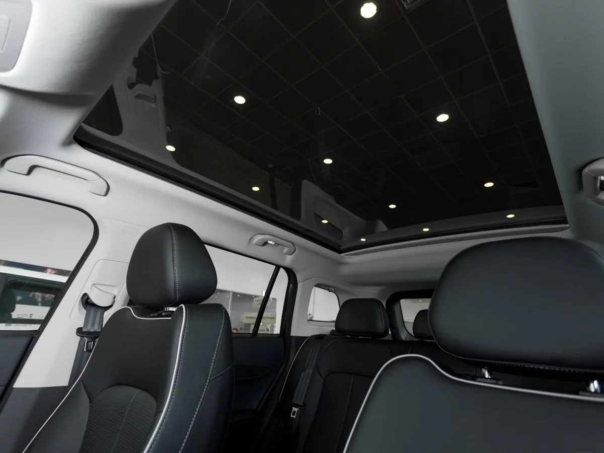 JELAND J6 1.6T DCT 4WD (150 л.с.) Престиж Черный в АВИЛОН. Слайд №12