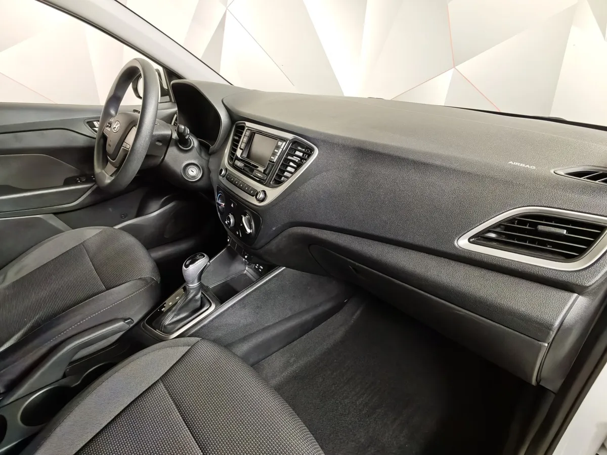 Hyundai Solaris 1.4 AT (107 л.с.) Active Белый в АВИЛОН. Слайд №13