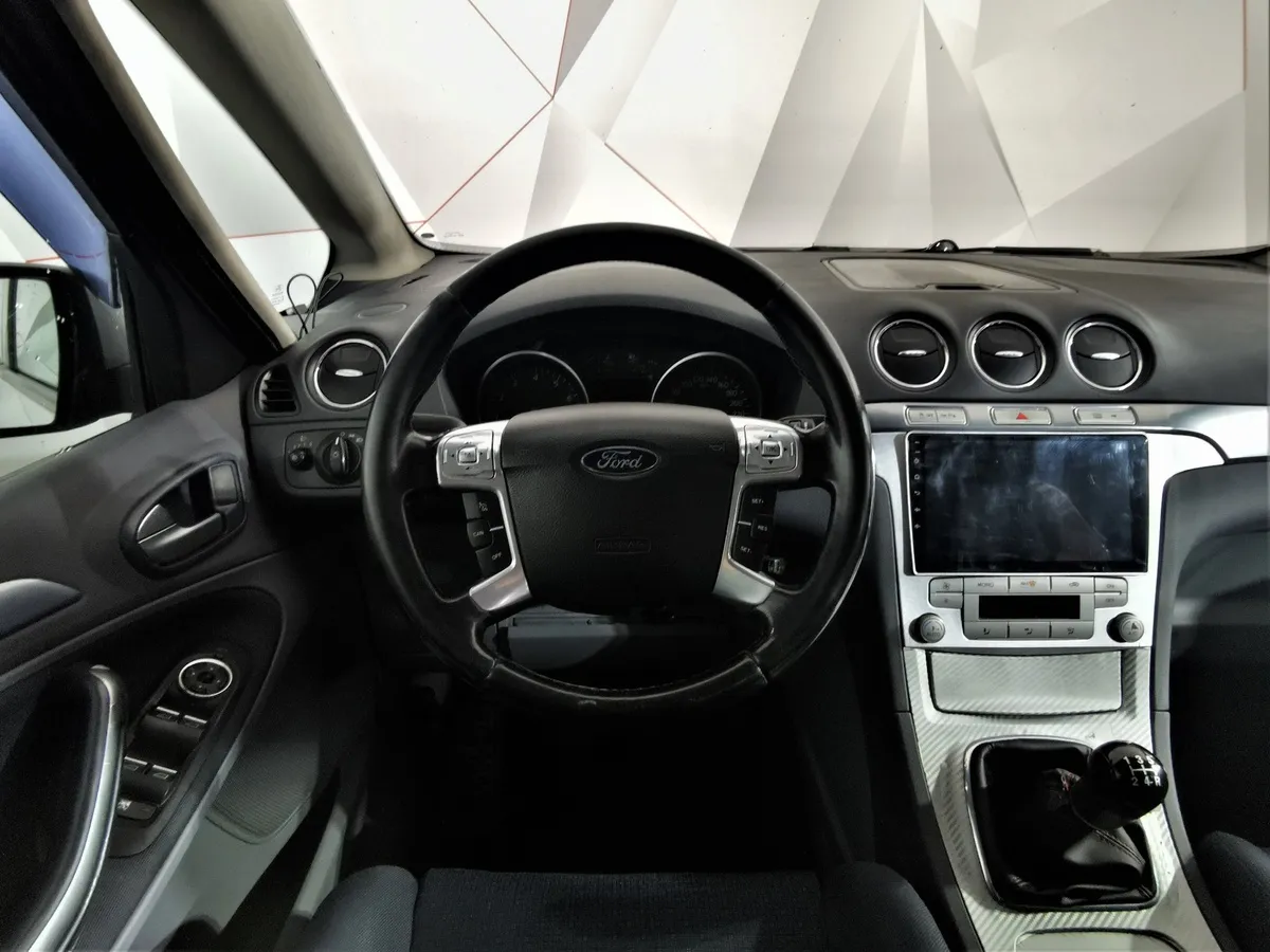 Ford S-Max 2.0 MT (145 л.с.) Белый в АВИЛОН. Слайд №18