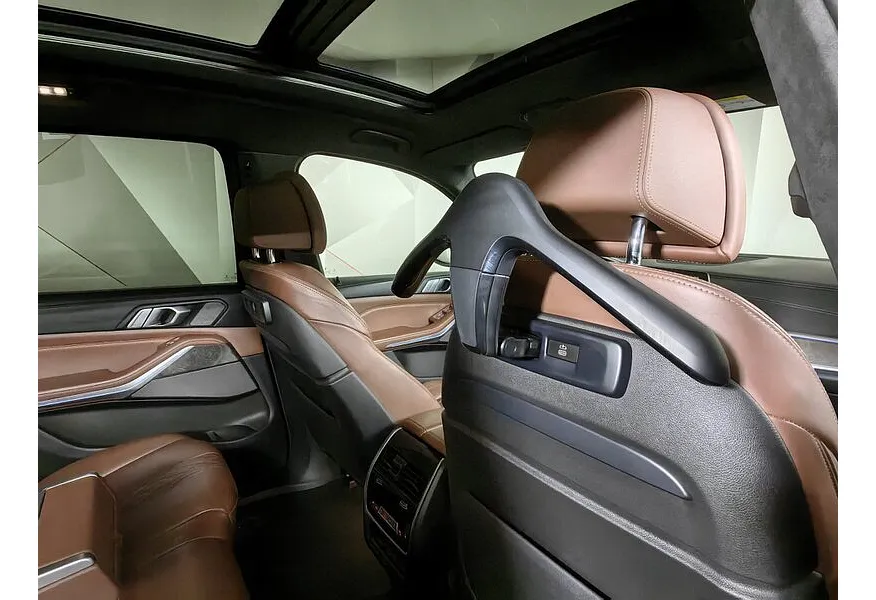 BMW X7 xDrive40d Steptronic (340 л.с.) M Sport Pro Черный в АВИЛОН. Слайд №19