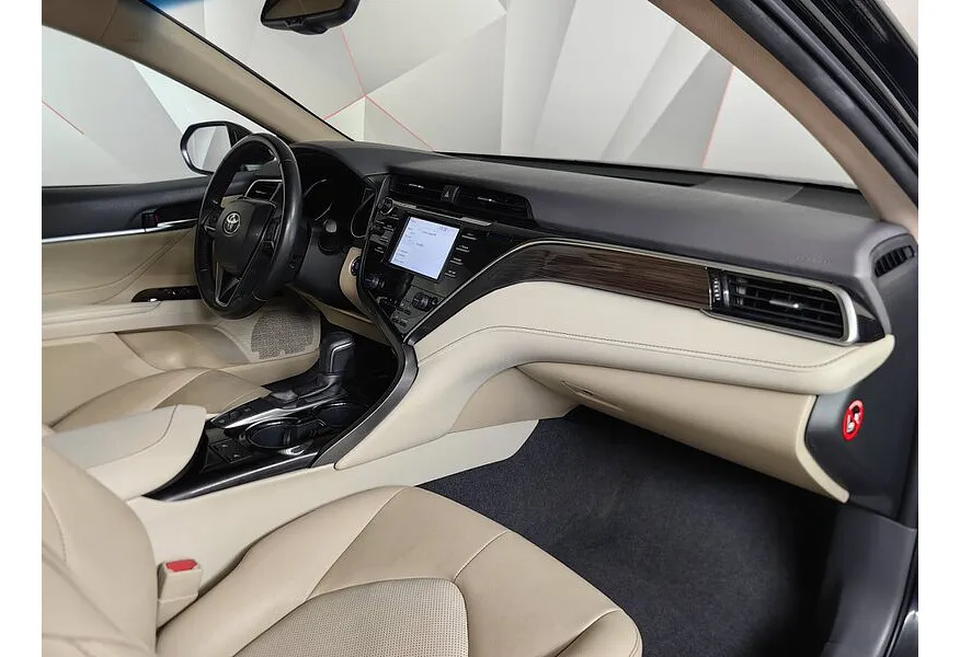 Toyota Camry 2.5 AT (181 л.с.) Черный в АВИЛОН. Слайд №13