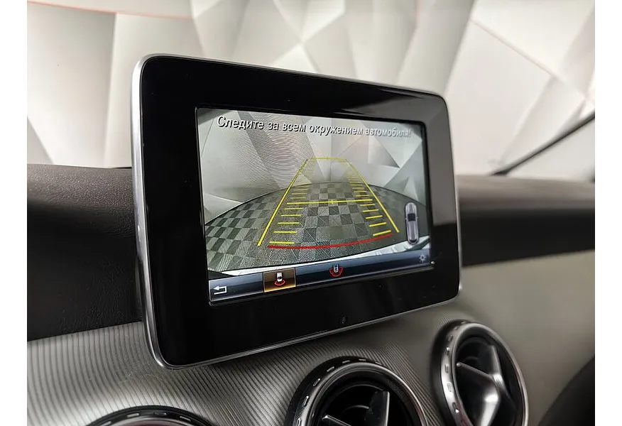 Mercedes-Benz GLA 250 7G-DCT 4MATIC (211 л.с.) Особая серия Черный в АВИЛОН. Слайд №21