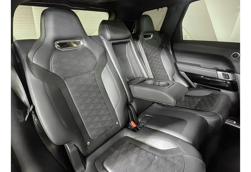 Land Rover Range Rover Sport 2.7 TD AT (190 л.с.) Черный в АВИЛОН. Слайд №17