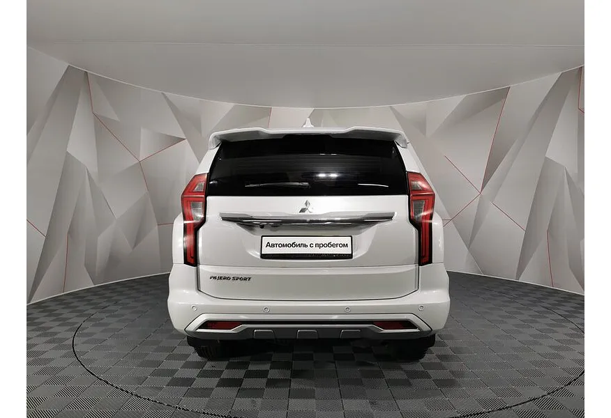 АВИЛОН - Mitsubishi Pajero Sport 3.0 AT AWD (209 л.с.) Ultimate Белый - slide 5