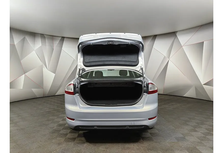 Ford Mondeo 1.6 Ti-VCT MT (120 л.с.) Ambiente Голубой в АВИЛОН. Слайд №12