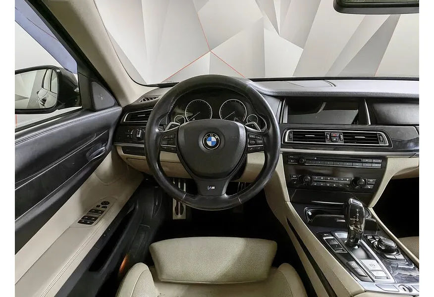 BMW 7 серия 740d xDrive AT (306 л.с.) Черный в АВИЛОН. Слайд №14