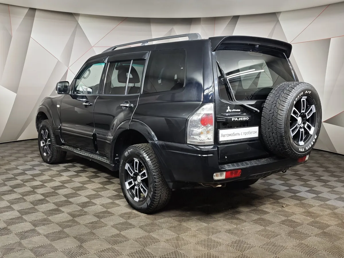 Mitsubishi Pajero 3.2 DI-D AT (163 л.с.) Черный в АВИЛОН. Слайд №4