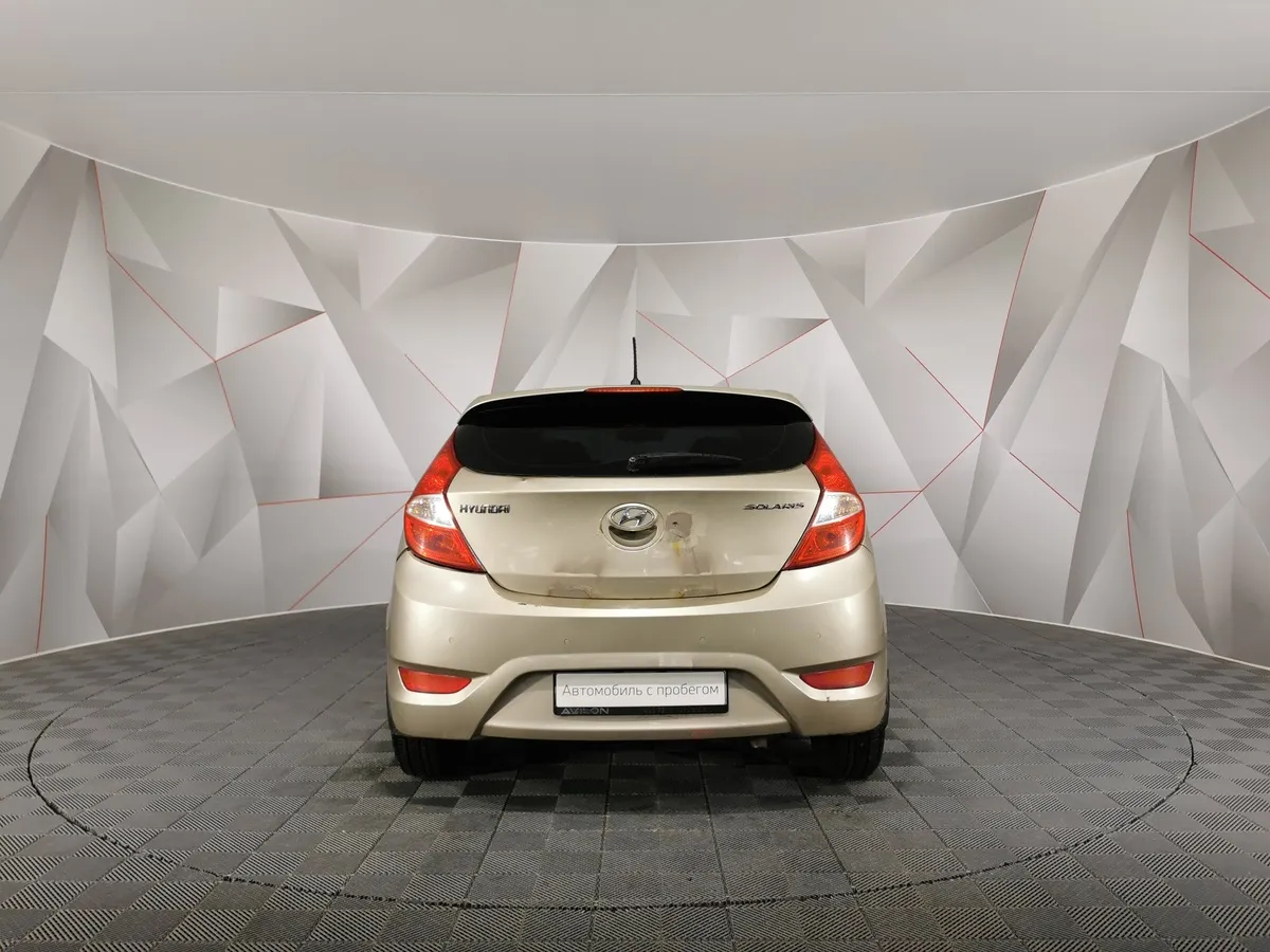 Hyundai Solaris 1.6 AT (123 л.с.) Dynamic Бежевый в АВИЛОН. Слайд №8