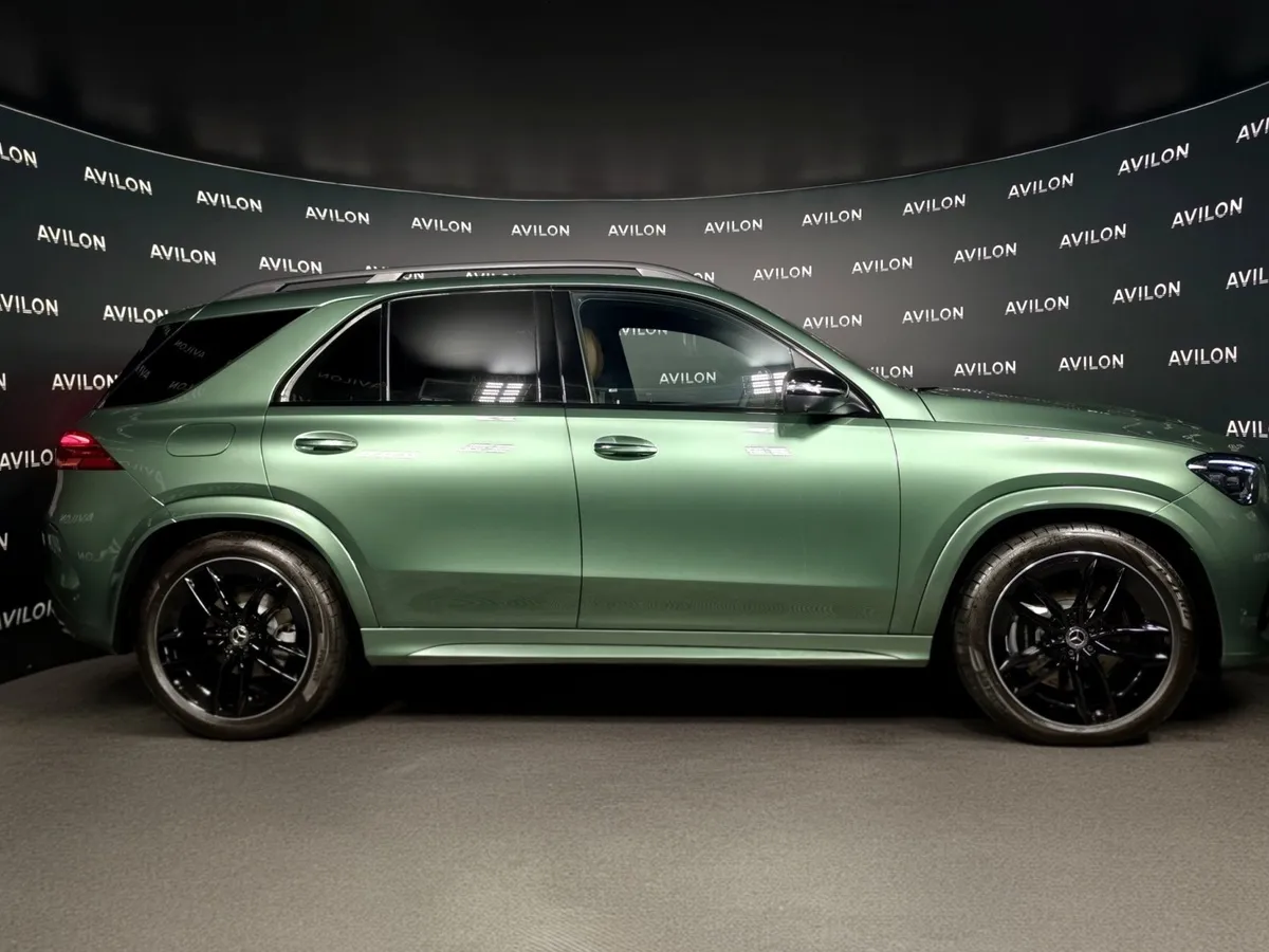 Mercedes-Benz GLE 450d 4MATIC 9G-TRONIC (367 л.с.) Зеленый в АВИЛОН. Слайд №3