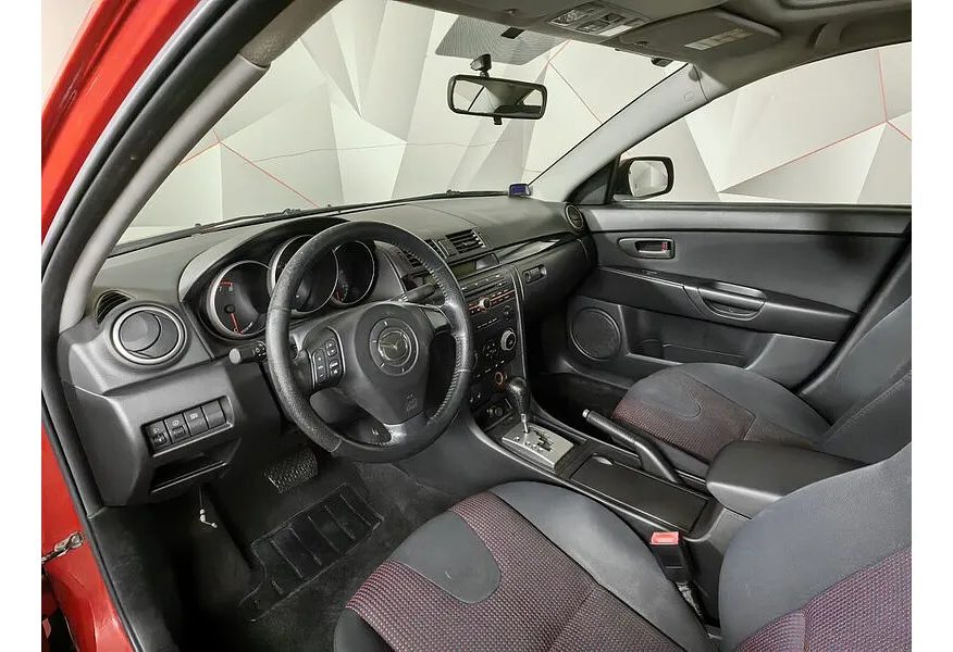 Mazda 3 1.6 AT (105 л.с.) Красный в АВИЛОН. Слайд №15 Mazda 3 1.6 AT (105 л.с.) Красный в АВИЛОН. Слайд №15
