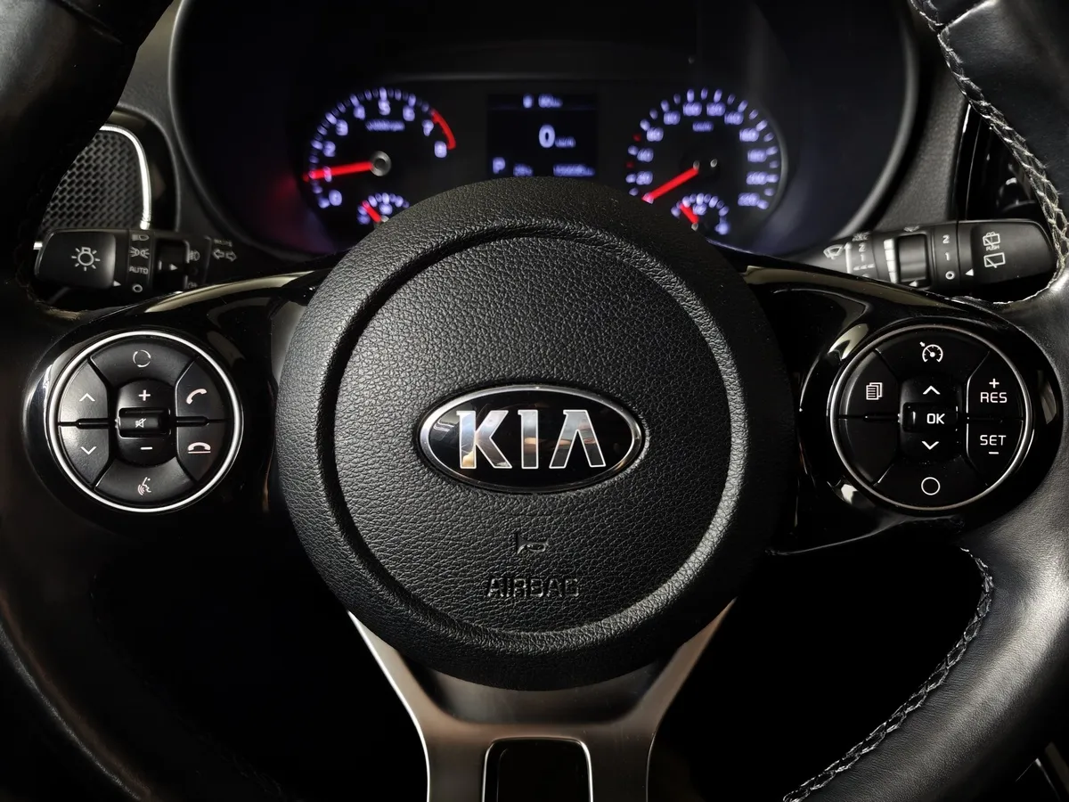 Kia Soul 2.0 MPI AT (150 л.с.) Classic Красный в АВИЛОН. Слайд №23