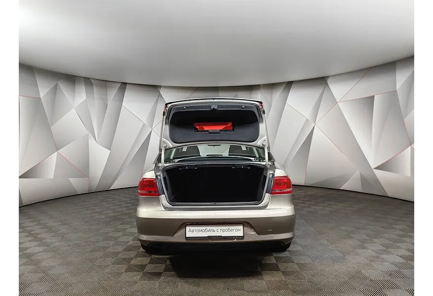 Volkswagen Passat 1.4 TSI BlueMotion DSG (125 л.с.) Trendline Серый в АВИЛОН. Слайд №12