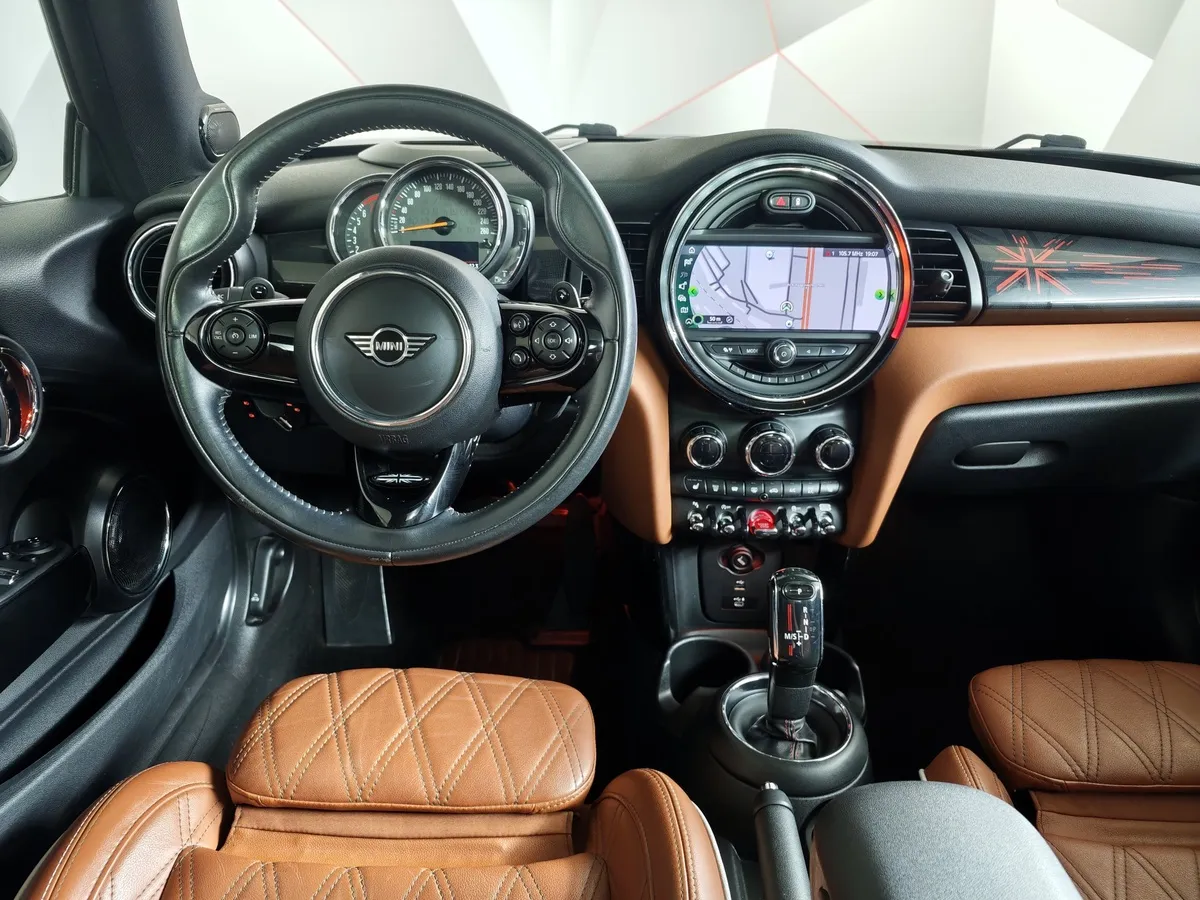MINI Hatch 2.0 AMT (192 л.с.) S Белый в АВИЛОН. Слайд №15
