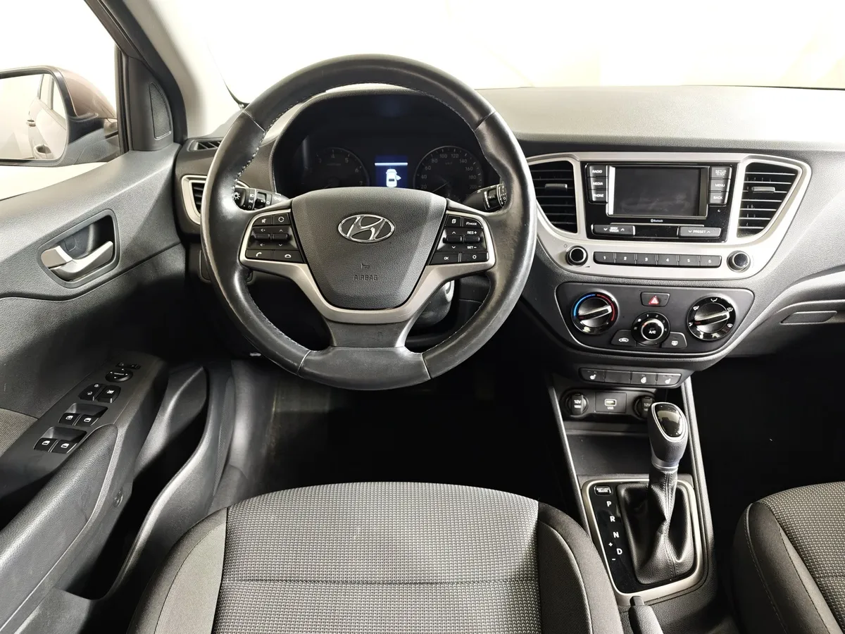 Hyundai Solaris 1.6 AT (123 л.с.) Comfort Коричневый в АВИЛОН. Слайд №20