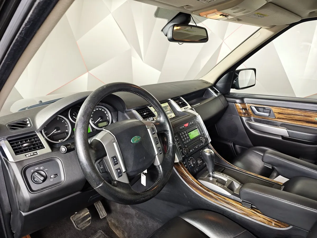 Land Rover Range Rover Sport 4.4 AT (300 л.с.) HSE Dynamic Черный в АВИЛОН. Слайд №18