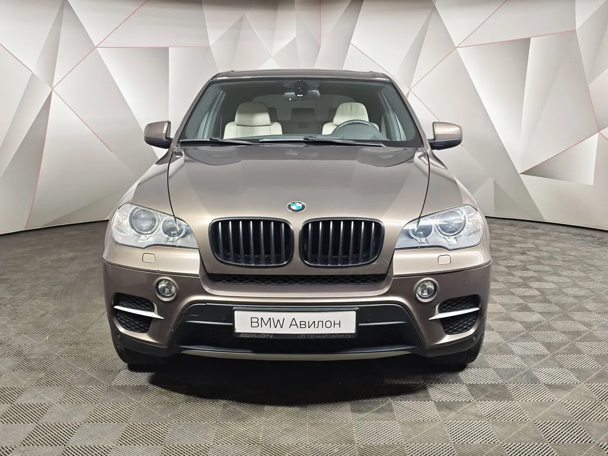 BMW X5 xDrive30d Steptronic (245 л.с.) Коричневый в АВИЛОН. Слайд №3