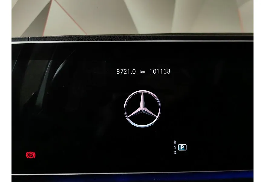 Mercedes-Benz GLE 300 d 4MATIC 9G-TRONIC (245 л.с.) Sport Белый в АВИЛОН. Слайд №18