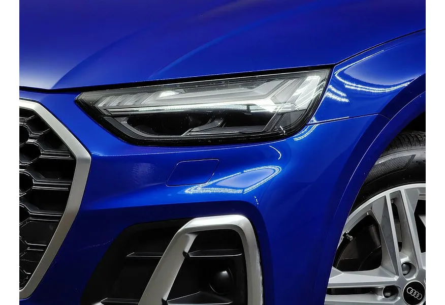 Audi Q5 2.0 TFSI S tronic quattro (249 л.с.) Design Синий в АВИЛОН. Слайд №10