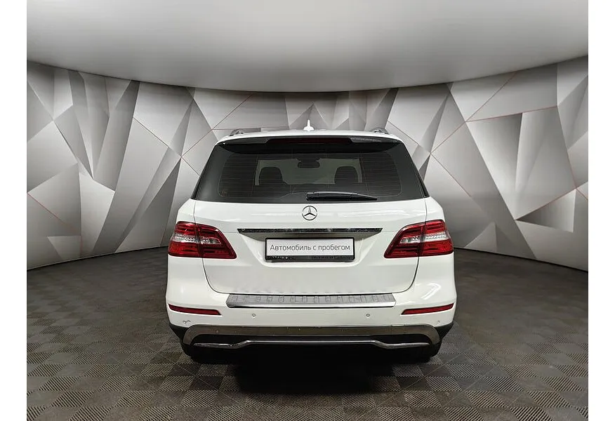 Mercedes-Benz M-Класс ML 300 BlueEfficiency 7G-Tronic Plus 4Matic (249 л.с.) Белый в АВИЛОН. Слайд №8