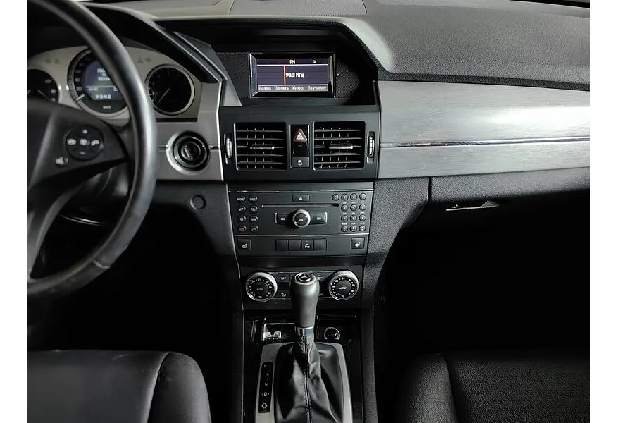 Mercedes-Benz GLK GLK 300 7G-Tronic 4MATIC (231 л.с.) Черный в АВИЛОН. Слайд №14