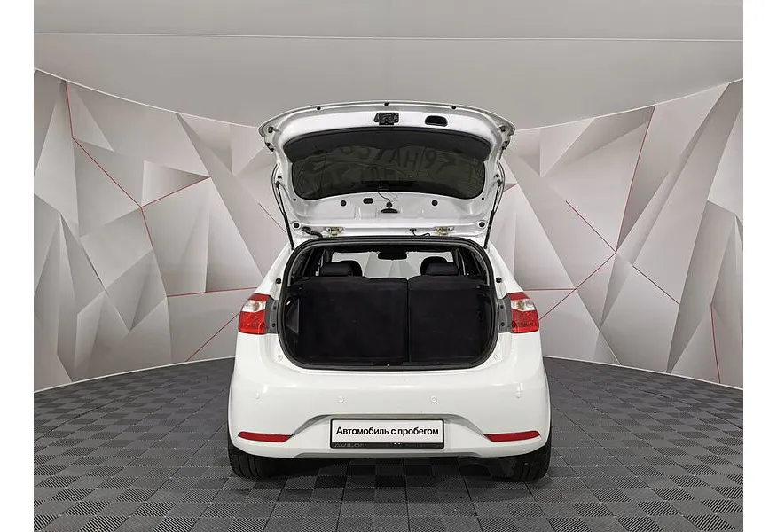 АВИЛОН - Kia Rio 1.4 MT (107 л.с.) Белый - slide 17