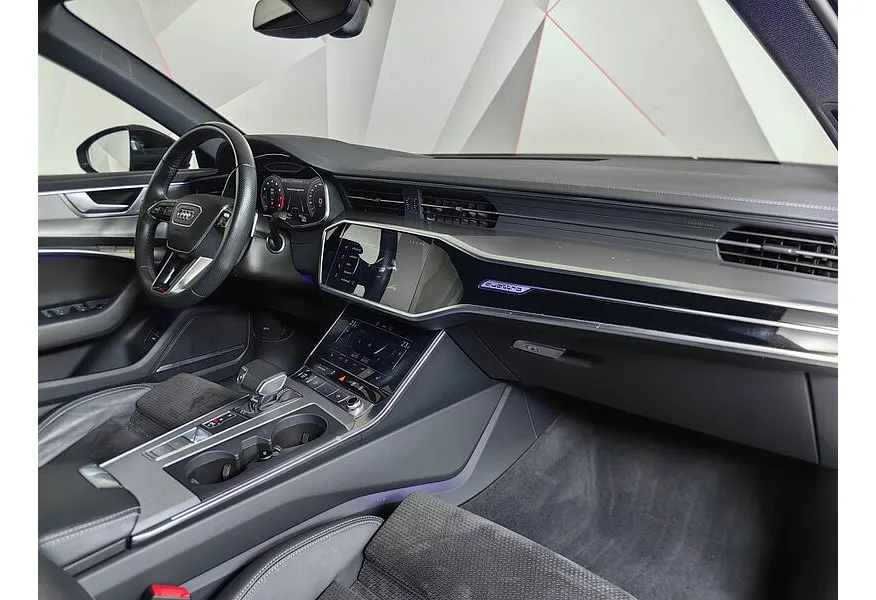 Audi A6 45 TFSI quattro S tronic (245 л.с.) Sport Черный в АВИЛОН. Слайд №13