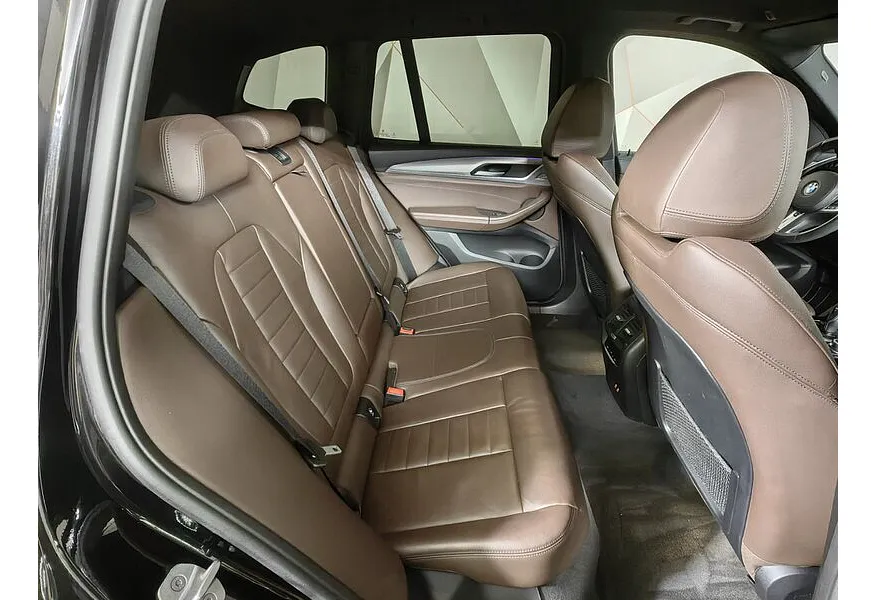 BMW X3 xDrive20d AT (190 л.с.) Черный в АВИЛОН. Слайд №14