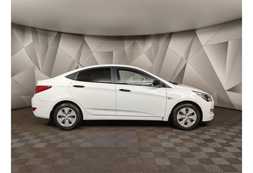 АВИЛОН - Hyundai Solaris 1.4 AT (100 л.с.) Active Plus Белый - slide 3
