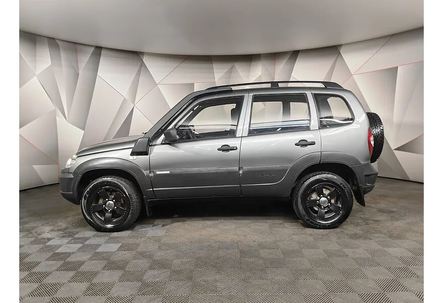 LIVE. Слайд №3