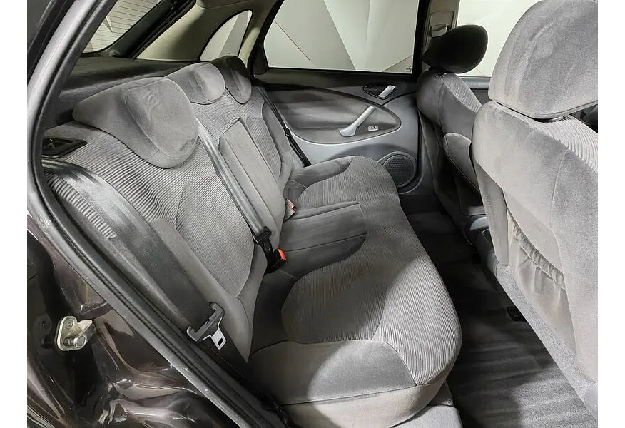 Citroen C5 2.0 AT (140 л.с.) Коричневый в АВИЛОН. Слайд №14