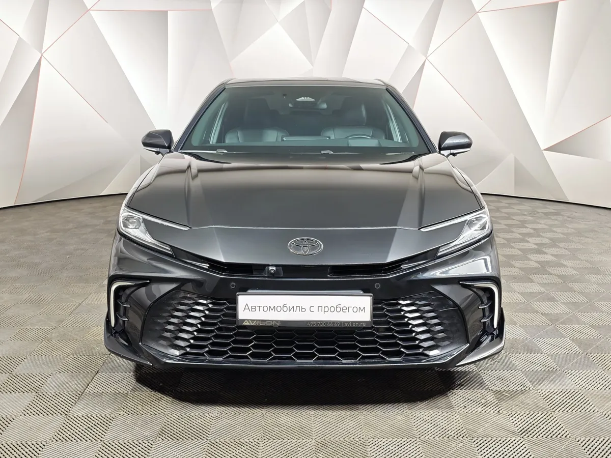Toyota Camry 2.0 AT (173 л.с.) Sport Черный в АВИЛОН. Слайд №7