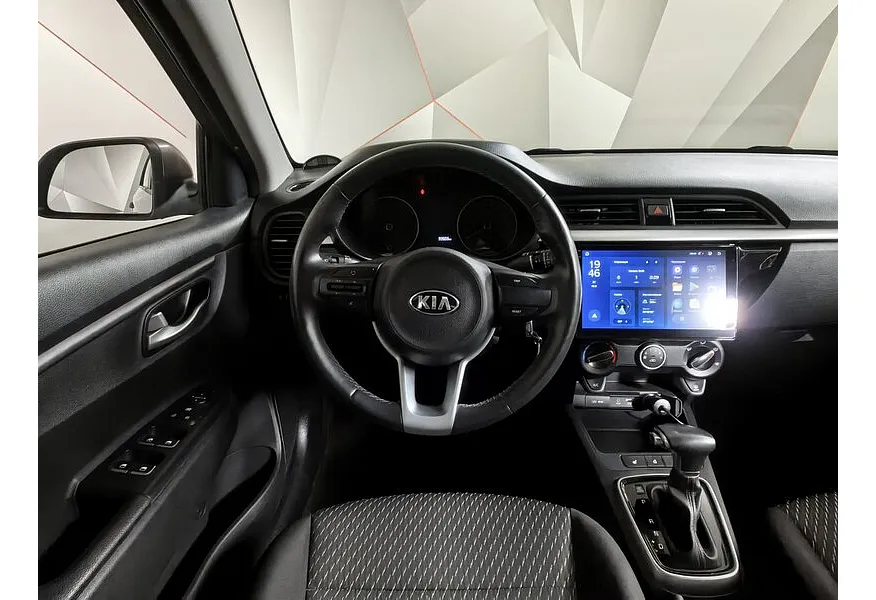 Kia Rio 1.6 AT (123 л.с.) Коричневый в АВИЛОН. Слайд №19 Kia Rio 1.6 AT (123 л.с.) Коричневый в АВИЛОН. Слайд №19