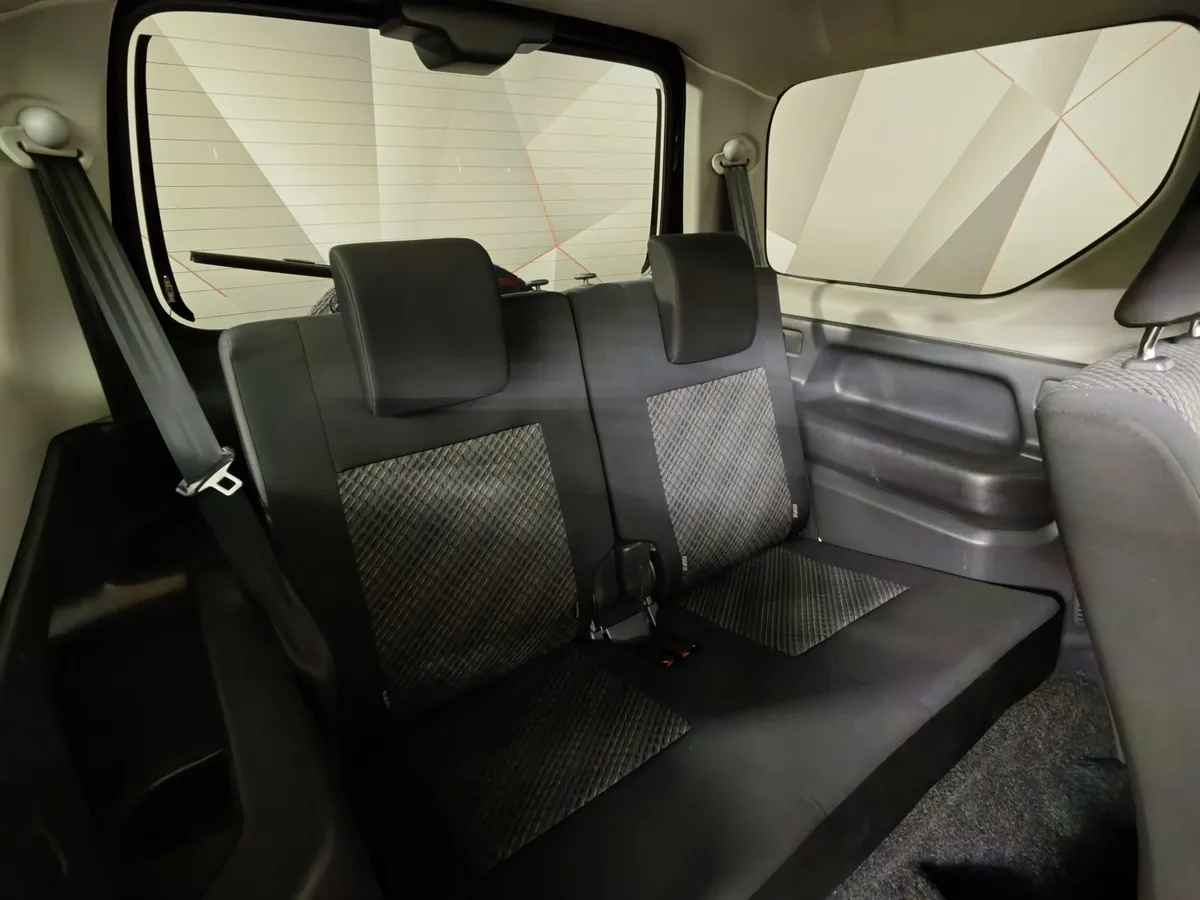 Suzuki Jimny 1.3 AT 4WD (85 л.с.) Коричневый в АВИЛОН. Слайд №14