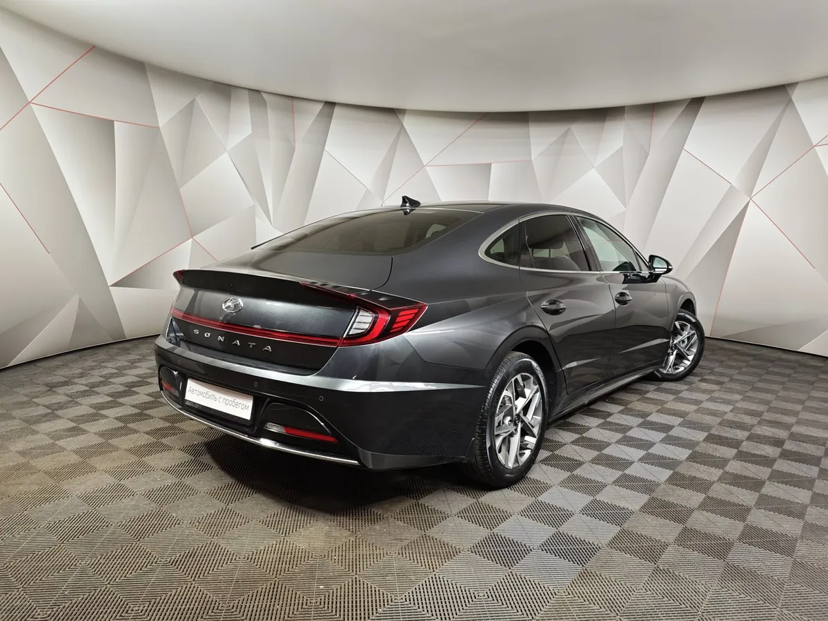 Hyundai Sonata 2.0 MPI (150 л.с.) Way Серый в АВИЛОН. Слайд №2