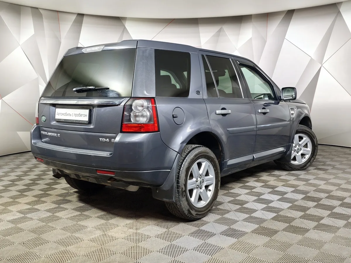 Land Rover Freelander 2.2 TD4 AT 4WD (150 л.с.) Серый в АВИЛОН. Слайд №2