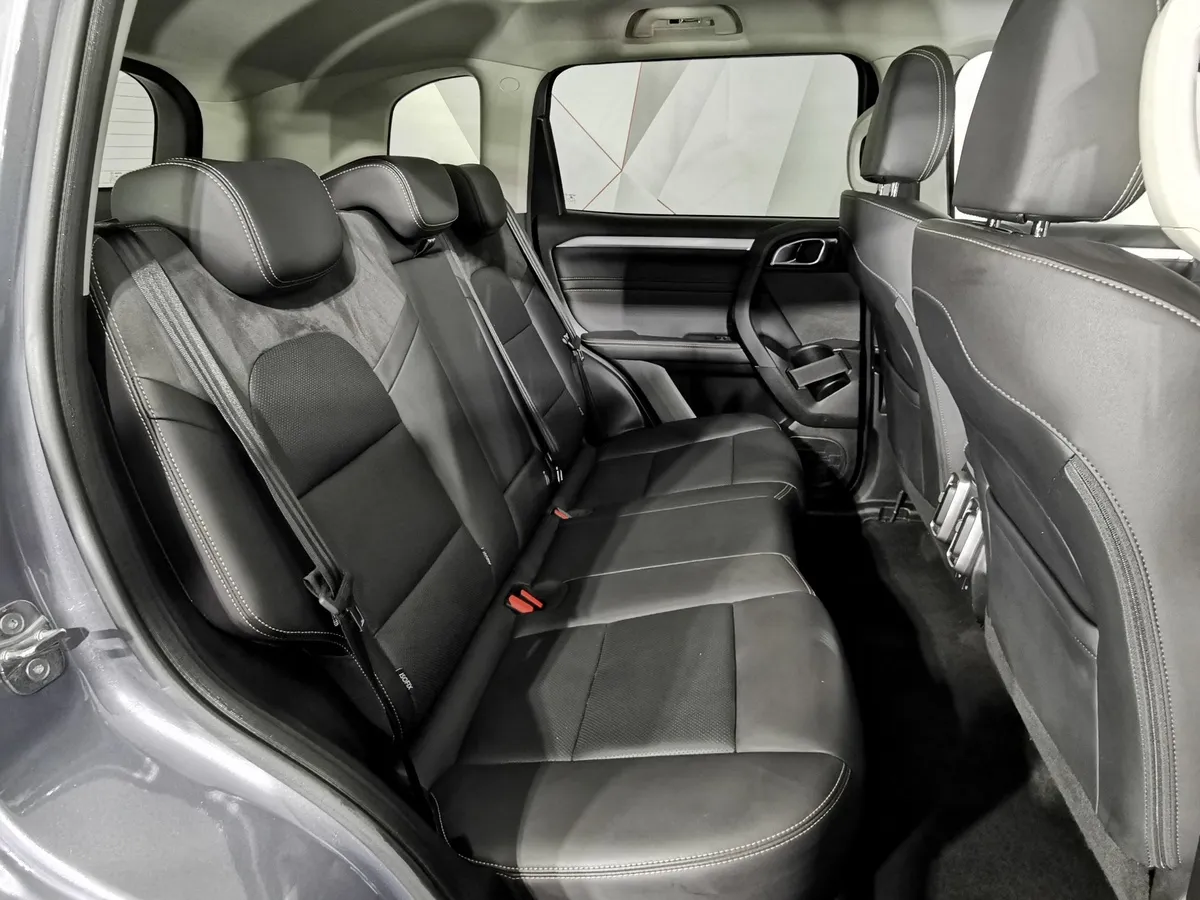 Haval Dargo X 2.0 DCT 4WD (192 л.с.) Premium Серый в АВИЛОН. Слайд №16
