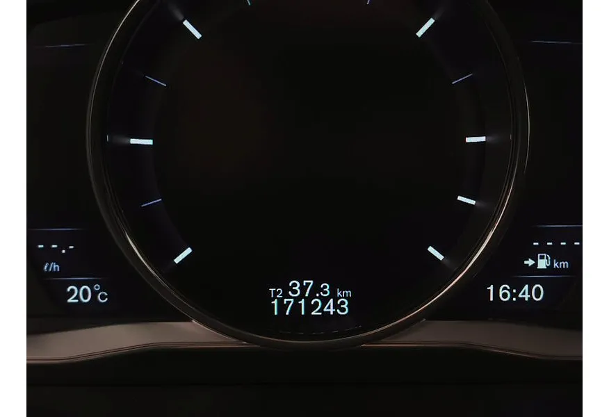 LIVE. Слайд №18