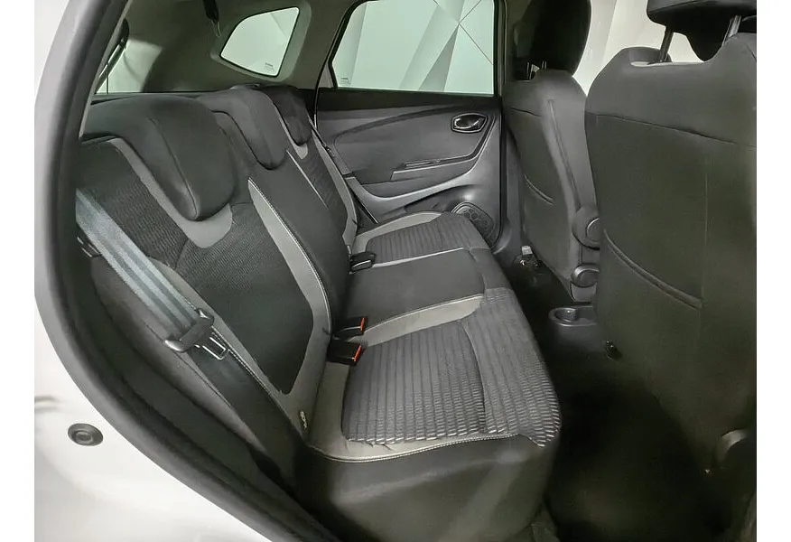 АВИЛОН - Renault Kaptur 2.0 AT AWD (143 л.с.) Комбинированный - slide 11