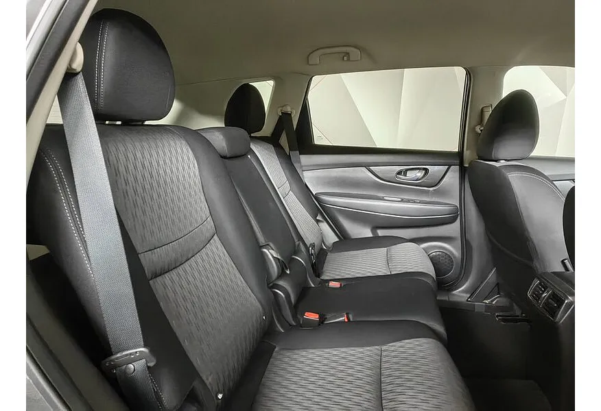 Nissan X-Trail 2.0 CVT AWD (144 л.с.) Серый в АВИЛОН. Слайд №16