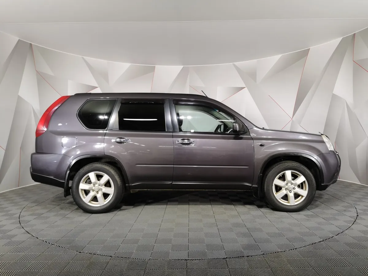 Nissan X-Trail 2.0 MT AWD (141 л.с.) Фиолетовый в АВИЛОН. Слайд №6