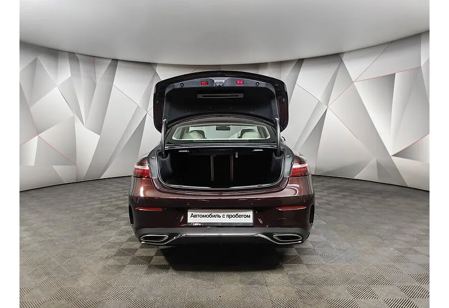 Mercedes-Benz E-Класс E 200 4MATIC 9G-TRONIC (197 л.с.) Sport Красный в АВИЛОН. Слайд №12