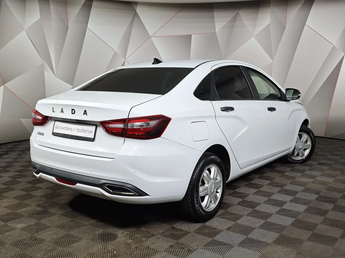 ВАЗ (Lada) Vesta 1.6 MT (106 л.с.) Белый в АВИЛОН. Слайд №2