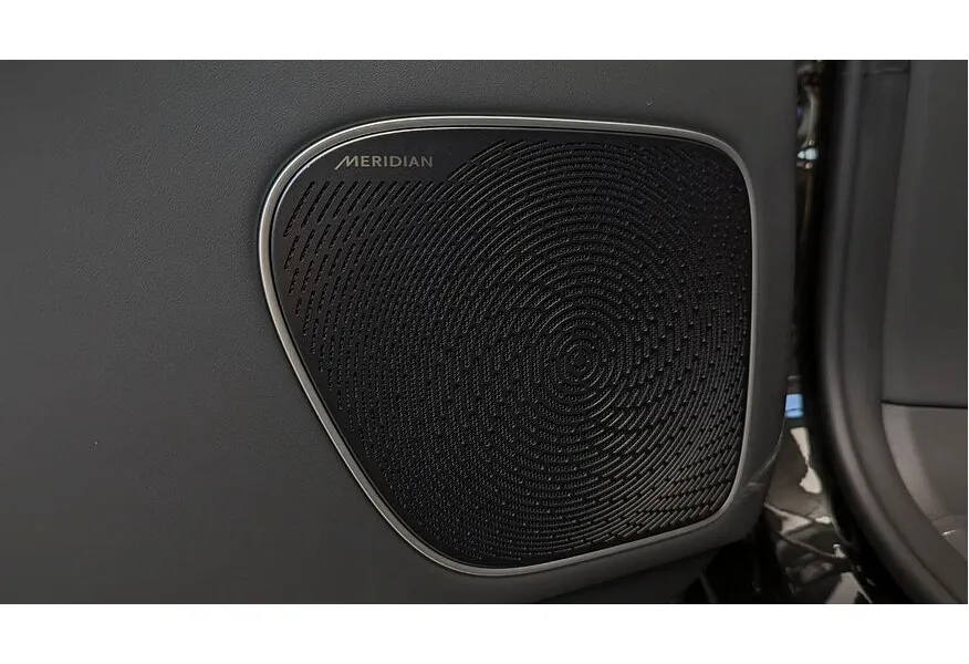 Avatr 12 AT 4WD (578 л.с.) Dual Motor Dynamic Черный в АВИЛОН. Слайд №15 Avatr 12 AT 4WD (578 л.с.) Dual Motor Dynamic Черный в АВИЛОН. Слайд №15